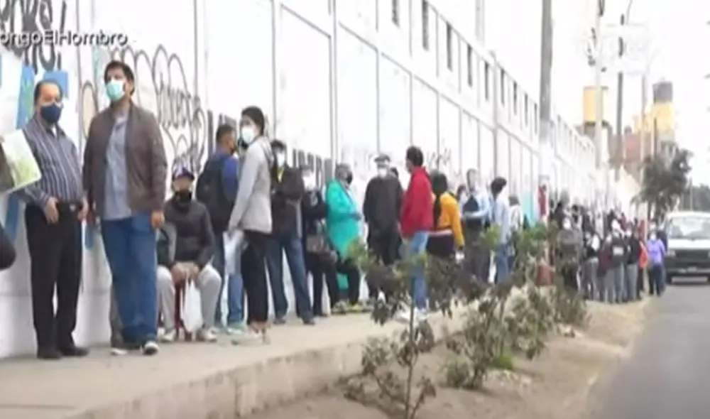 Profesionales de este centro iniciaron su jornada desde las 7.00 a. m. Foto: captura de TV Perú Profesionales de este centro iniciaron su jornada desde las 7.00 a. m. Foto: captura de TV Perú