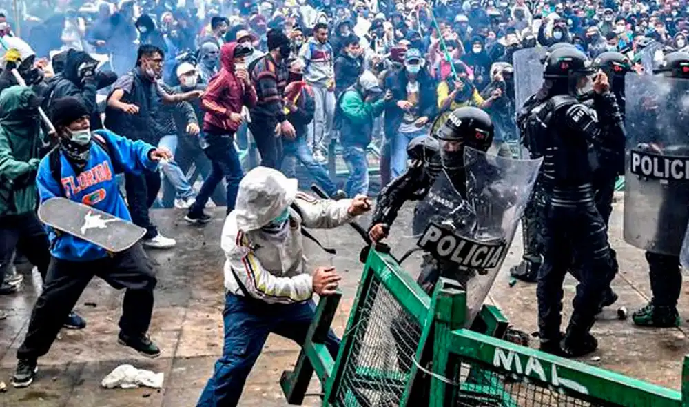 No obstante, la cifra que recoge la Defensoría del Pueblo y la Fiscalía, aumenta hasta los 42 fallecidos desde que iniciaron las protestas. Foto: AFP No obstante, la cifra que recoge la Defensoría del Pueblo y la Fiscalía, aumenta hasta los 42 fallecidos desde que iniciaron las protestas. Foto: AFP