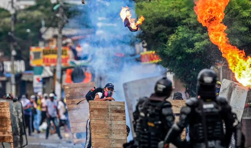 La Policía comunicó que está llevando a cabo 142 investigaciones, de las que 10 se tratan de homicidio. Foto: AFP