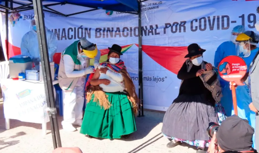 La aplicación de dosis se realizará en la Plaza de Armas y el Terminal Terrestre de Desaguadero. Foto: Williams Ramírez La aplicación de dosis se realizará en la Plaza de Armas y el Terminal Terrestre de Desaguadero. Foto: Williams Ramírez