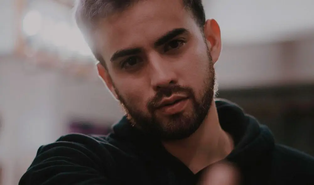 César BK es un cantautor peruano nacido en 1995. A la fecha posee 331.000 seguidores en TikTok. Foto: César BK/Instagram César BK es un cantautor peruano nacido en 1995. A la fecha posee 331.000 seguidores en TikTok. Foto: César BK/Instagram