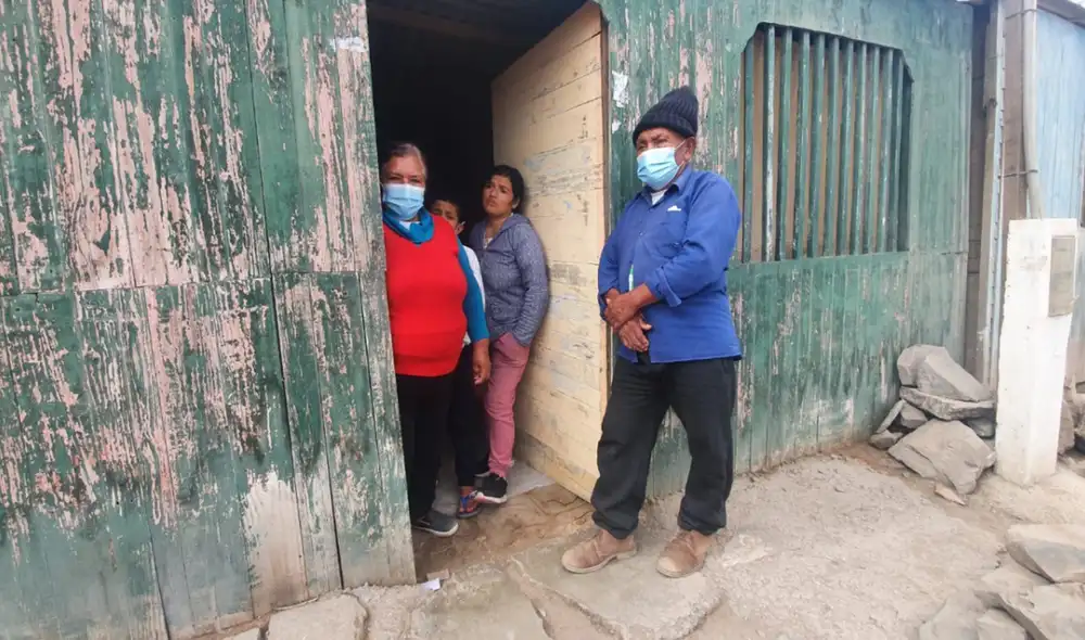 Mujer también pide ayuda para traer los restos de su hijo y enterrarlos. Foto: María Pía Ponce/URPI-LR Mujer también pide ayuda para traer los restos de su hijo y enterrarlos. Foto: María Pía Ponce/URPI-LR