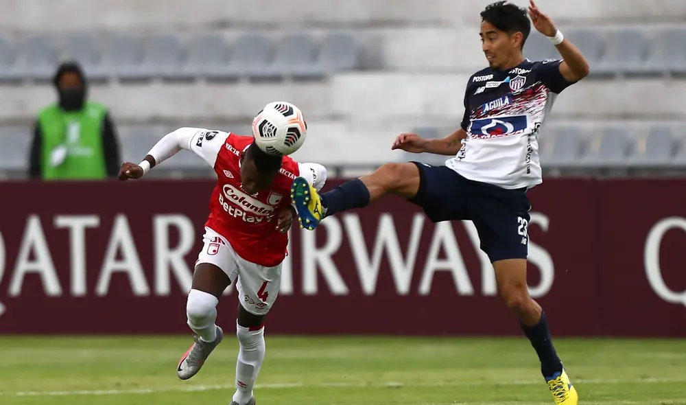 Santa Fe y Junior juegan en Quito por la Copa Libertadores. Foto: EFE