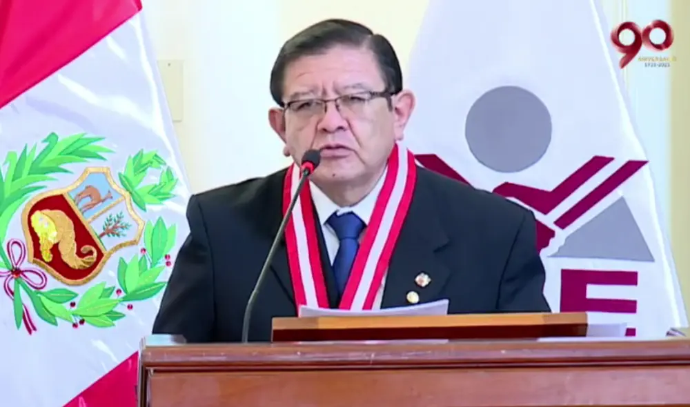 Jorge Salas Arenas dio un discurso por el 90 aniversario del JNE. Foto: captura del Facebook del Jurado Nacional de Elecciones Jorge Salas Arenas dio un discurso por el 90 aniversario del JNE. Foto: captura del Facebook del Jurado Nacional de Elecciones