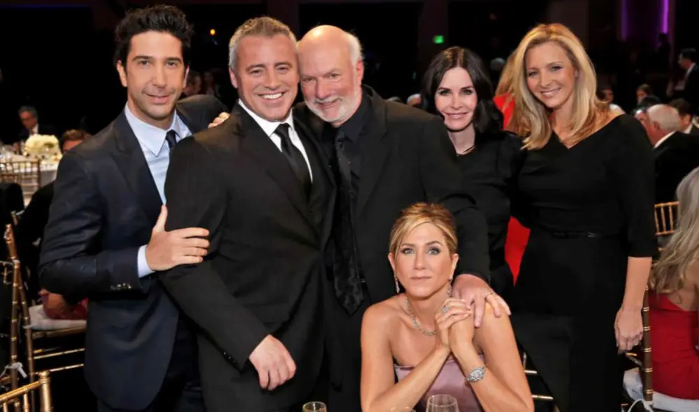 HBO estrenará, este jueves, el especial de Friends, que cuenta con la participación de Lisa Kudrow, la popular Phoebe, y el resto del elenco que da vida a la comedia que marco una década en la televisión. Foto: difusión