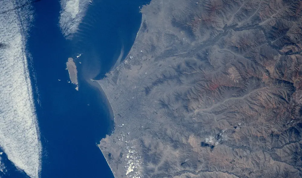 Se espera un potente sismo frente a la costa central de Perú. Foto referencial: NASA Se espera un potente sismo frente a la costa central de Perú. Foto referencial: NASA