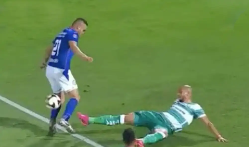 Dória salvó a su equipo de ir perdiendo. Foto: captura de video/Fox Sports MX Dória salvó a su equipo de ir perdiendo. Foto: captura de video/Fox Sports MX