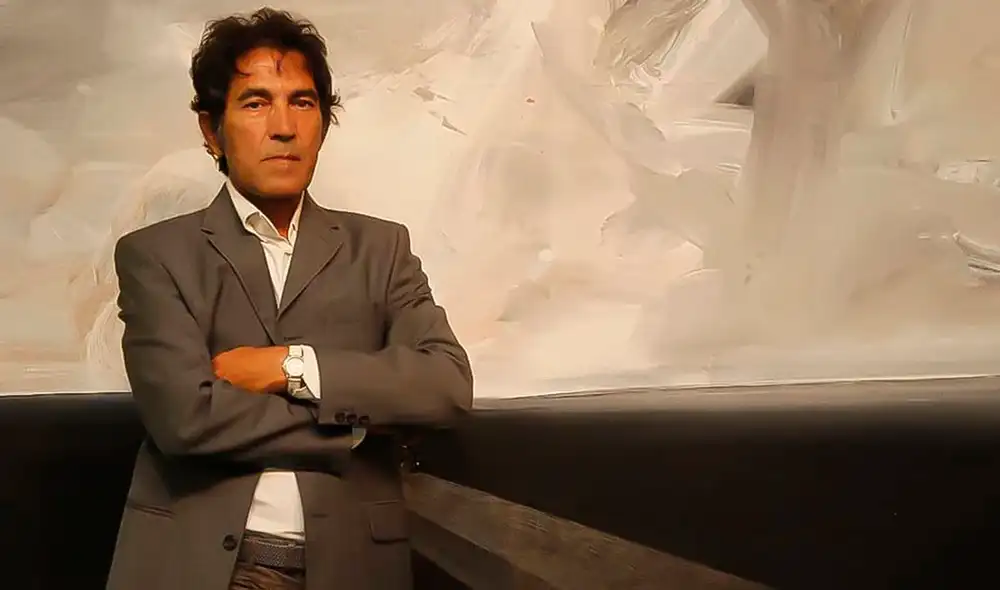 "El vacío no es más que un espacio lleno de energías, e incluso si lo vaciamos y no queda nada, la nada tiene un peso”, declaró el autor. Foto: Instagram