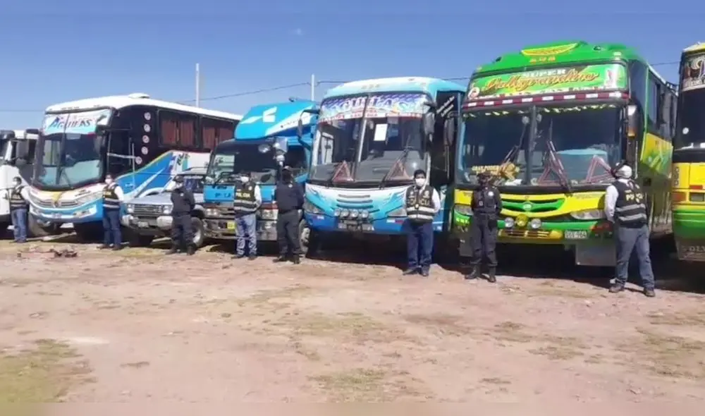 Unidades fueron incautadas en Juliaca por ingresar de forma ilegal al Perú. Foto: PNP