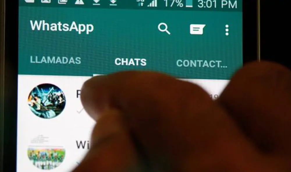 Los desarrolladores de WhatsApp cambiaron de parecer y ya no restringirán funciones. Foto: El Tiempo