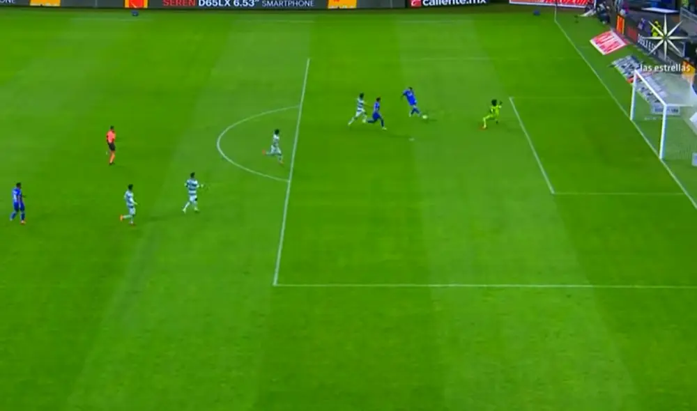 Cruz Azul logró empatar gracias al uruguayo. Foto: captura de video/TUDN Cruz Azul logró empatar gracias al uruguayo. Foto: captura de video/TUDN