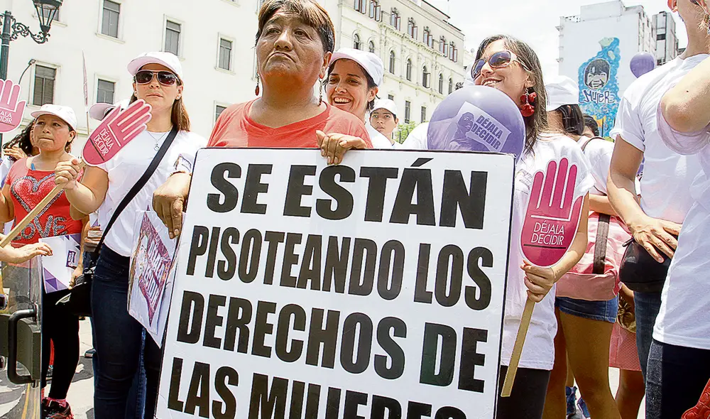Un pedido recurrente. Diversas ciudadanas piden priorizar acceso al aborto terapéutico. Foto: difusión