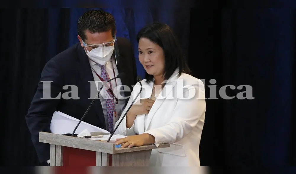 Fujimori anunció en el debate que este lunes firmaría el compromiso. Foto: Oswald Charca / La República