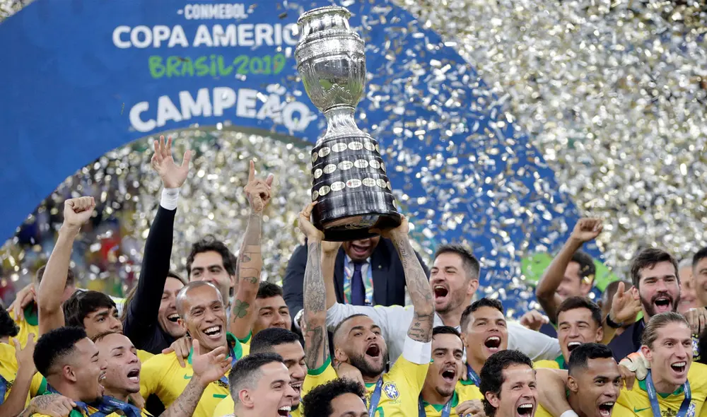 El último torneo también se llevó a cabo en Brasil en 2019 y fueron ellos los que levantaron la copa. Foto: EFE El último torneo también se llevó a cabo en Brasil en 2019 y fueron ellos los que levantaron la copa. Foto: EFE