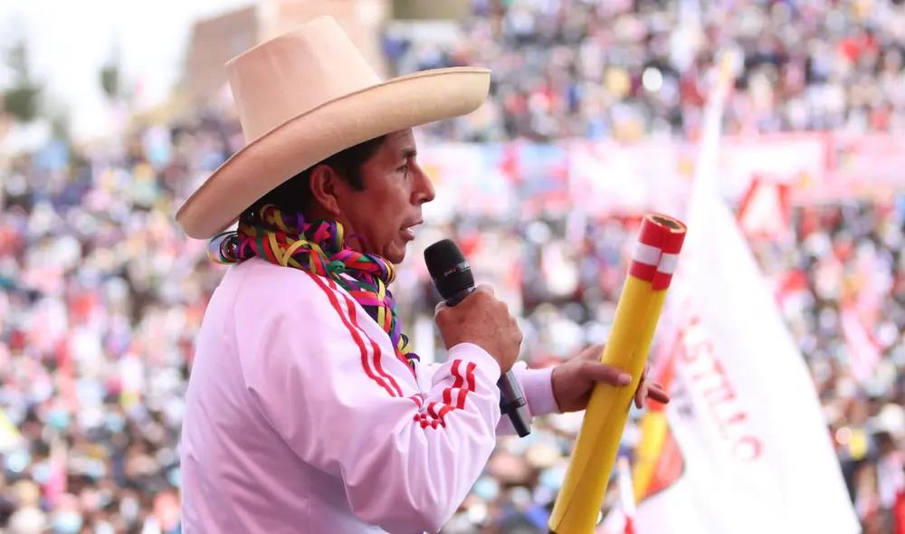 El profesor cajamarquino disputará el balotaje frente a Keiko Fujimori. Foto: Juan Carlos Cisneros/La República El profesor cajamarquino disputará el balotaje frente a Keiko Fujimori. Foto: Juan Carlos Cisneros/La República