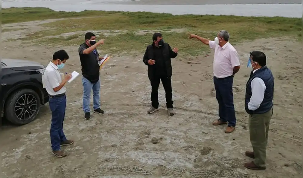 Alcalde y comitiva de expertos visitaron terrenos que podrían servir para la construcción de dicha planta. Foto: Municipalidad de Lambayeque. Alcalde y comitiva de expertos visitaron terrenos que podrían servir para la construcción de dicha planta. Foto: Municipalidad de Lambayeque.