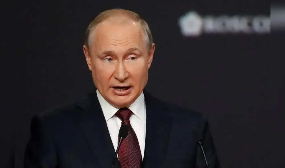 Vladimir Putin en la sesión plenaria del Foro Económico Internacional de San Petersburgo (SPIEF) de 2021. Foto: EFE