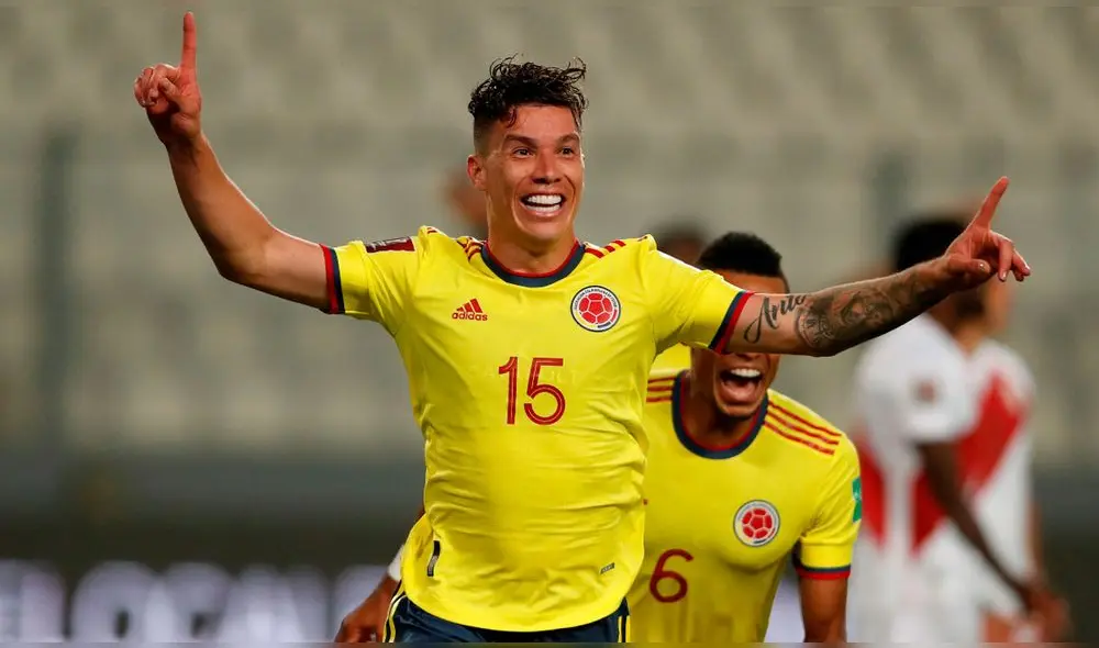 Colombia se recuperó de dos caídas y hundió a Perú en el fondo de la tabla. Foto: EFE Colombia se recuperó de dos caídas y hundió a Perú en el fondo de la tabla. Foto: EFE