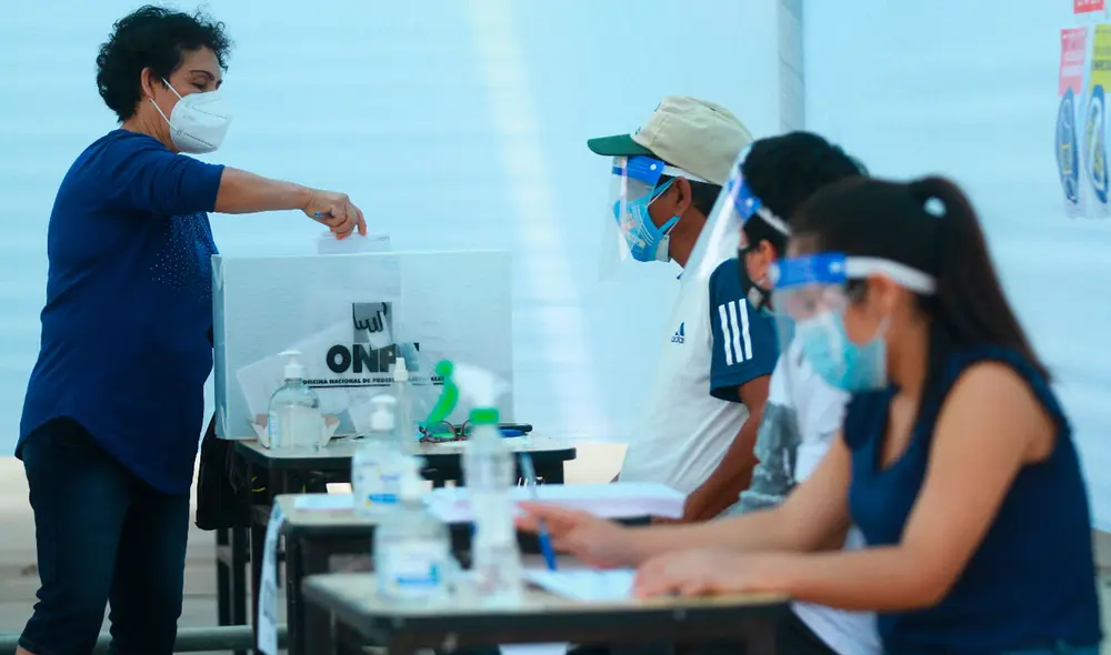 Los miembros de mesa también podrán capacitarse de forma online en la plataforma web habilitada por ONPE. Foto: La República