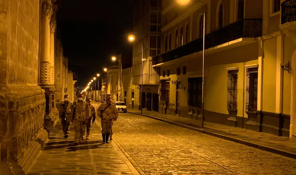 La mayoría de restricciones actuales se mantendrán este domingo 6 de junio. Foto: La República