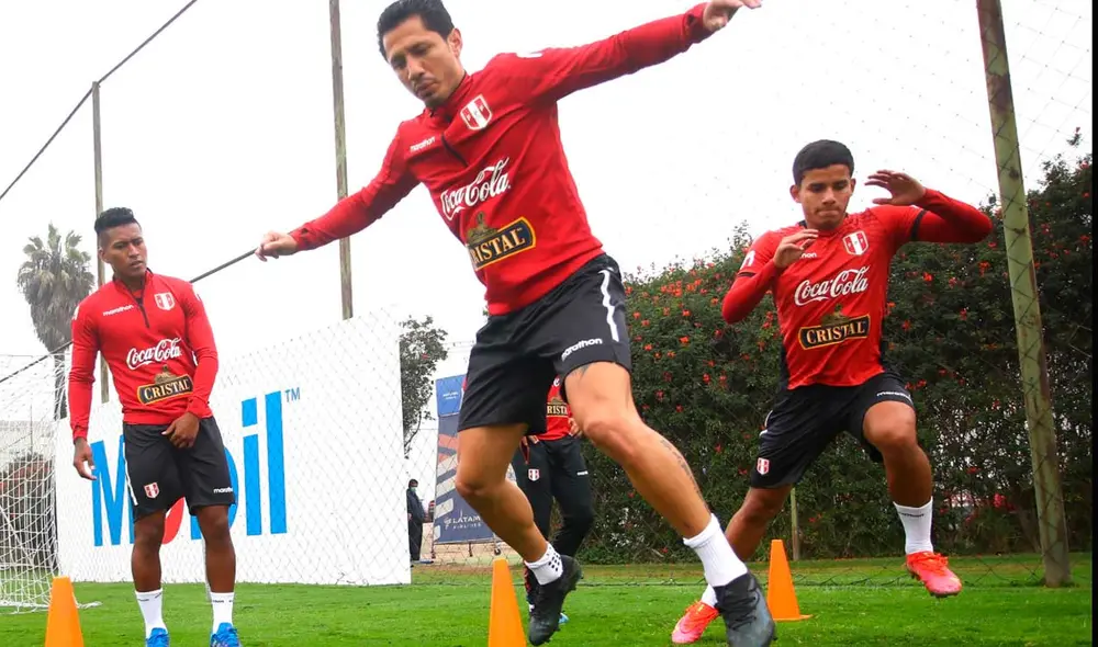 Gianluca Lapadula descendió en la Serie A con Benevento. Foto: FPF Gianluca Lapadula descendió en la Serie A con Benevento. Foto: FPF
