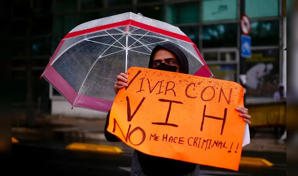 En 2019, la agraviada encontró, en el domicilio del aprehendido, medicamentos para tratar una enfermedad transmisible, padecimiento que él no le había comentado y realizó la denuncia, Foto: EFE En 2019, la agraviada encontró, en el domicilio del aprehendido, medicamentos para tratar una enfermedad transmisible, padecimiento que él no le había comentado y realizó la denuncia, Foto: EFE