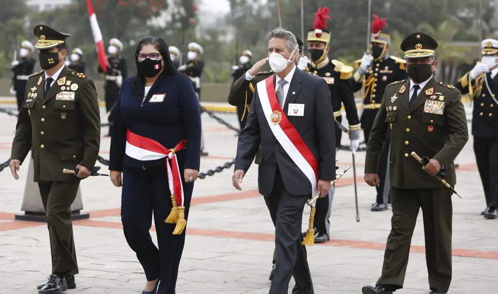 El mandatario participó en la ceremonia por el 141° Aniversario de la Batalla de Arica. Foto: Marco Cotrina/La República