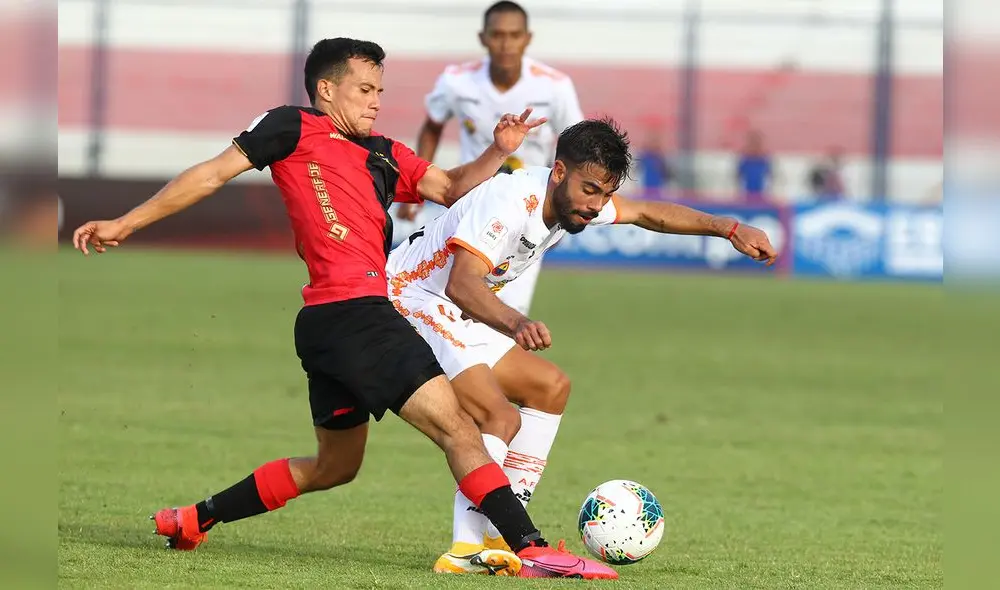 Walter Tandazo se controla a la hora de marcar rivales para evitar amonestaciones (Foto: Liga 1)