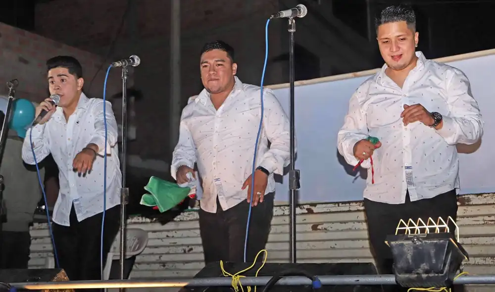 Caribeños de Guadalupe realizó peculiar show musical en Huánuco. Foto: Caribeños