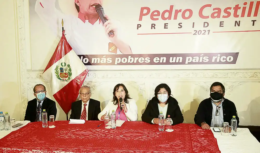 Protestan. Equipo de Castillo pide a Fujimori que reconozca su derrota electoral. Foto: Andina