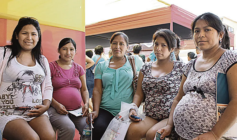 Su turno. Las gestantes son también vulnerables y por ello ahora serán priorizadas. Foto: difusión Su turno. Las gestantes son también vulnerables y por ello ahora serán priorizadas. Foto: difusión