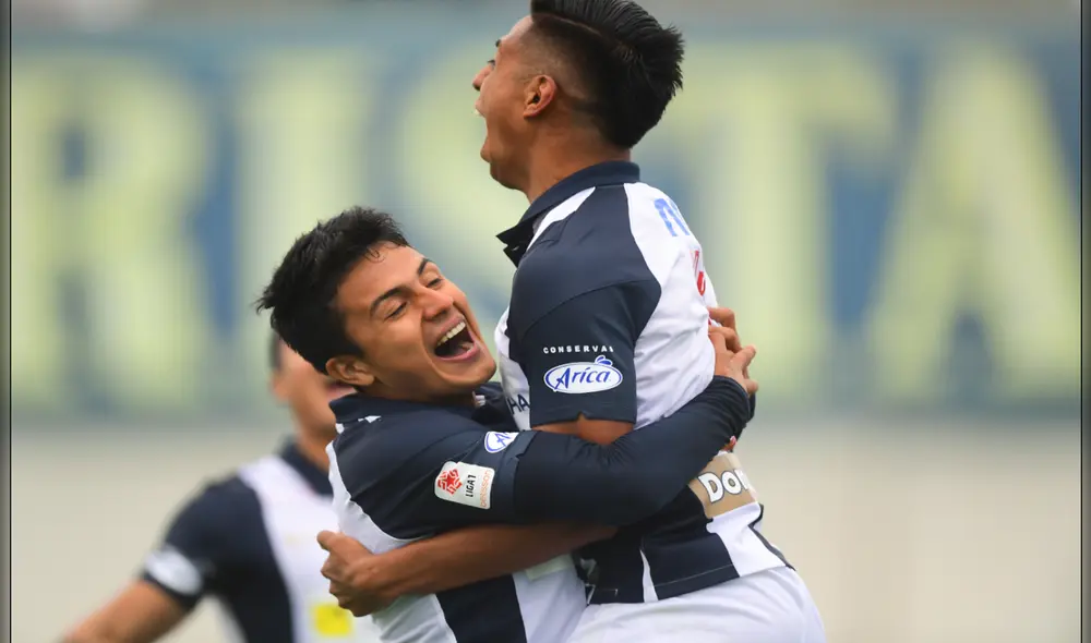 El equipo blanquiazul se enfrenta a Cultural Santa Rosa por la copa Bicentenario. Foto: difusión