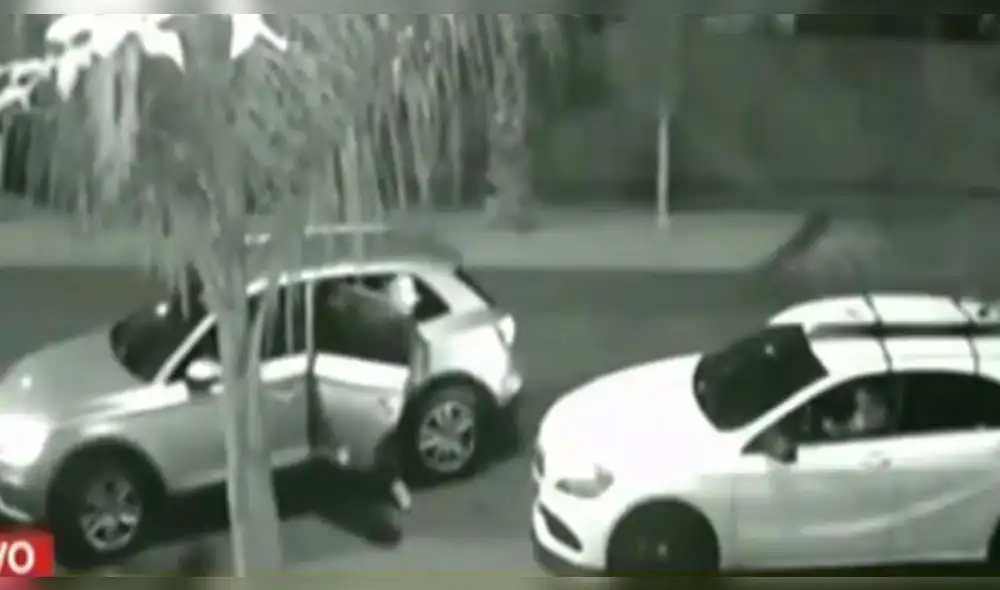 Camioneta ya ha sido identificada por la PNP. Foto: captura de Latina Camioneta ya ha sido identificada por la PNP. Foto: captura de Latina