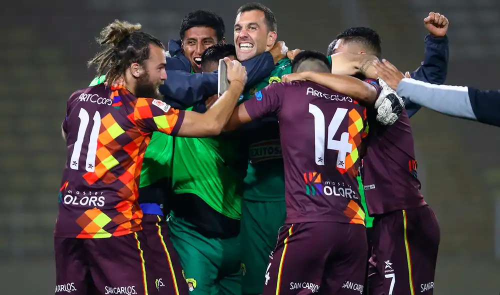Santa Rosa se enfrentará a Unión Comercio en octavos de final de la Copa Bicentenario. Foto: Liga de Fútbol Profesional Santa Rosa se enfrentará a Unión Comercio en octavos de final de la Copa Bicentenario. Foto: Liga de Fútbol Profesional