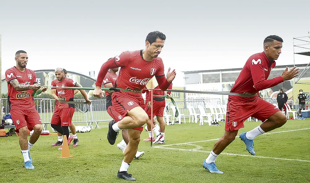 A trabajar. La Bicolor volvió a los entrenamientos pensando en el debut ante Brasil en la Copa América el 17 de junio. Foto: difusión A trabajar. La Bicolor volvió a los entrenamientos pensando en el debut ante Brasil en la Copa América el 17 de junio. Foto: difusión