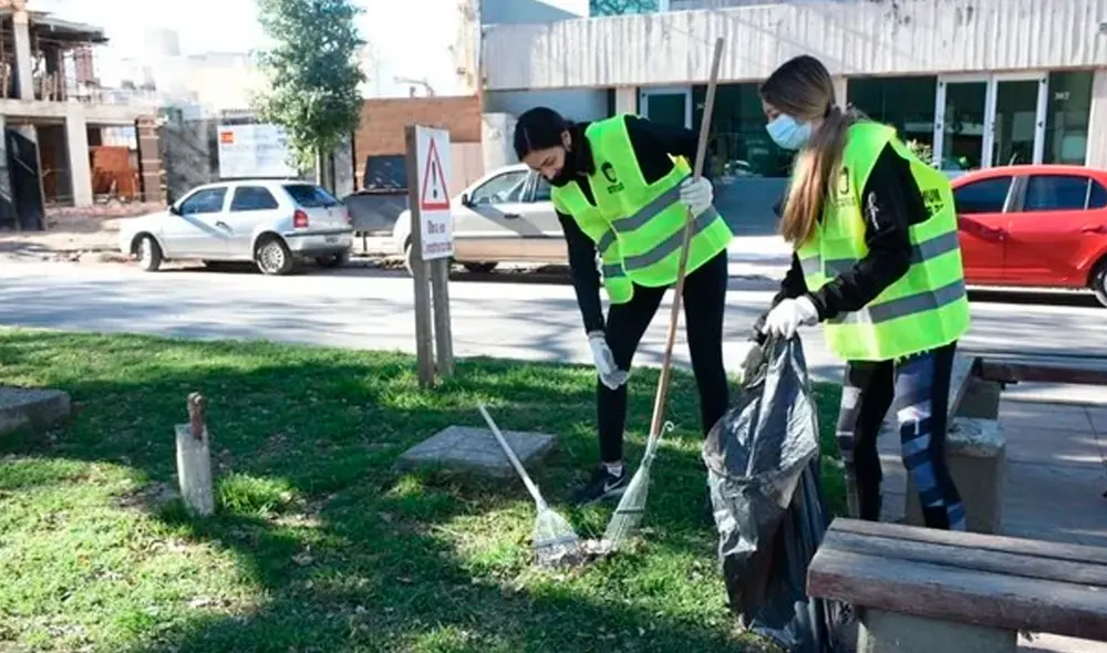 La ciudad tiene casi un 80% de camas UCI ocupadas y un promedio de 50 contagios diarios. Foto: Clarín La ciudad tiene casi un 80% de camas UCI ocupadas y un promedio de 50 contagios diarios. Foto: Clarín