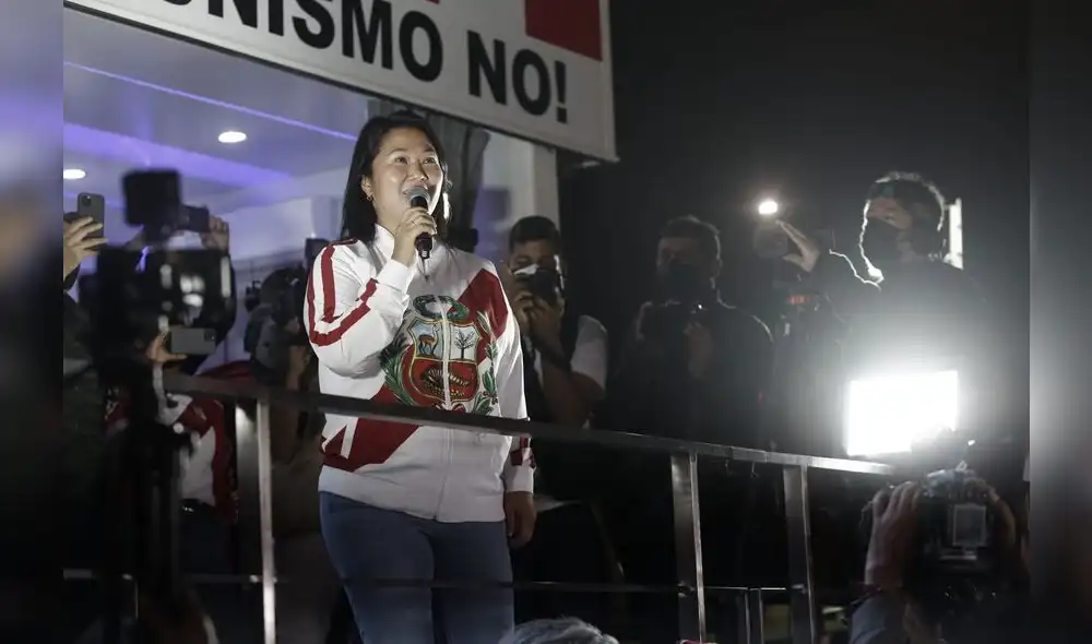 Además, Keiko Fujimori cuestionó la decisión del JNE de dejar sin efecto la ampliación de plazo para presentar nulidades. Foto: Antonio Melgarejo/La República