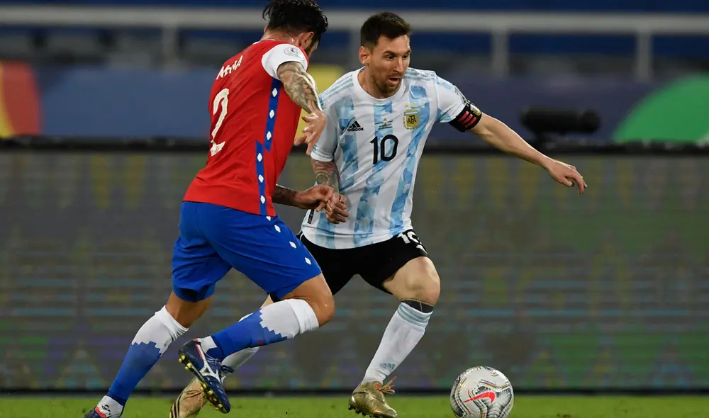 Argentina y Chile protagonizaron un vibrante encuentro por el Grupo A del torneo. El compromiso terminó 1-1. Foto: Twitter Copa América