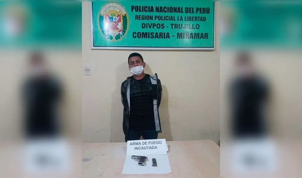 Un patrullero de la Comisaría de Miramar detuvo a Jhostyn Zambrano. Foto: PNP Un patrullero de la Comisaría de Miramar detuvo a Jhostyn Zambrano. Foto: PNP