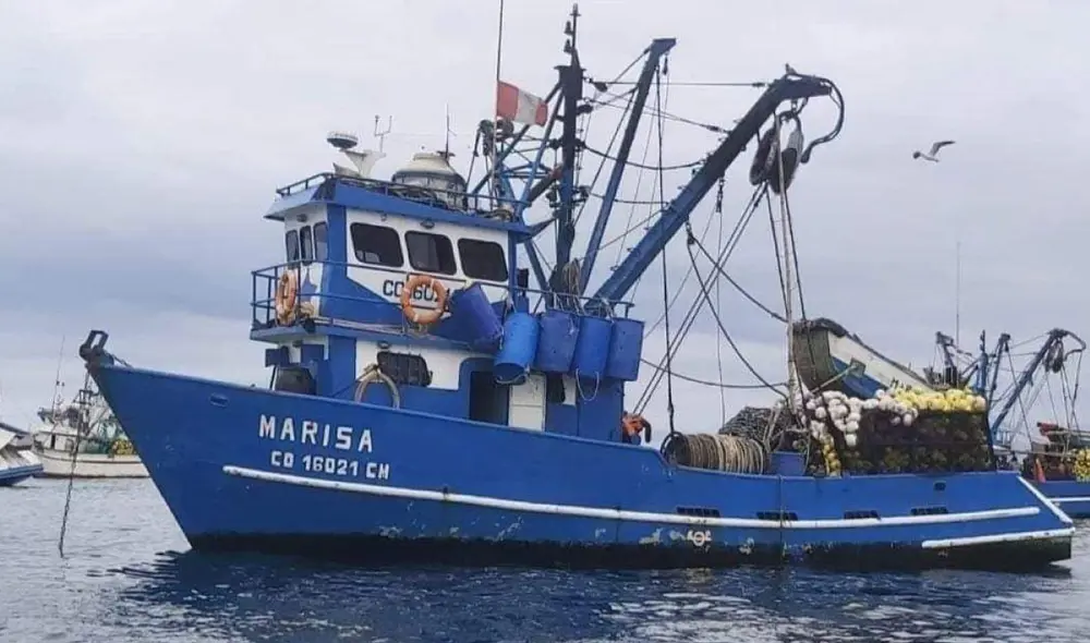 Avioneta de la Marina de Guerra sobrevoló la zona por cinco horas, sin resultados. Parientes piden continuar con la búsqueda. Foto: difusión Avioneta de la Marina de Guerra sobrevoló la zona por cinco horas, sin resultados. Parientes piden continuar con la búsqueda. Foto: difusión