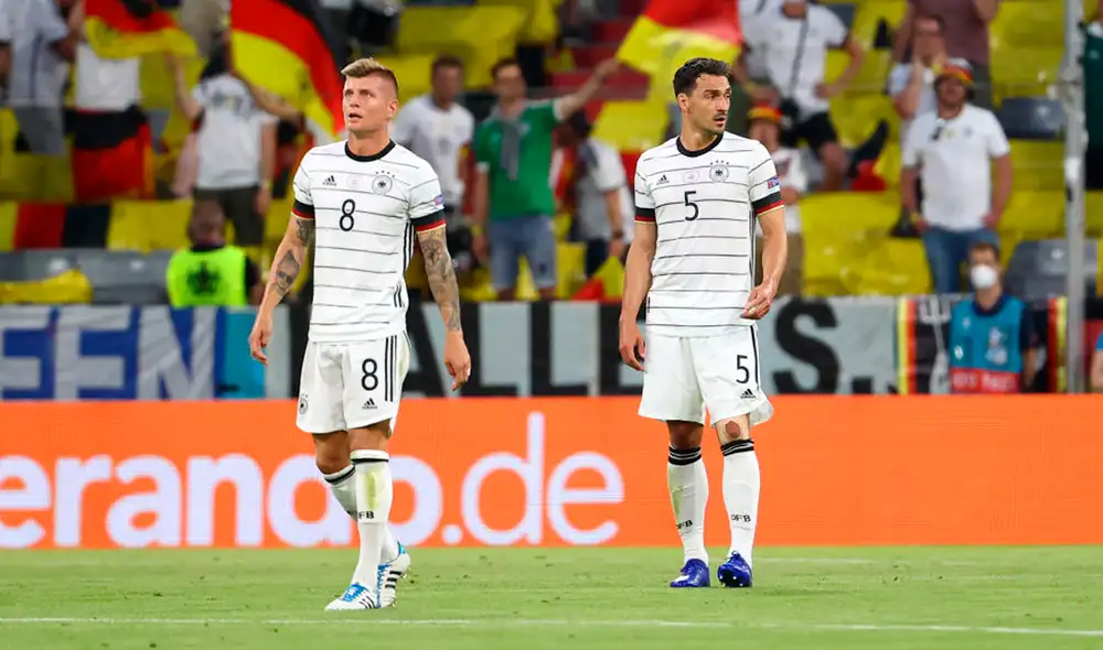 Mats Hummels anotó un autogol en el Francia vs. Alemania por la Eurocopa 2021. Foto: Twitter UEFA