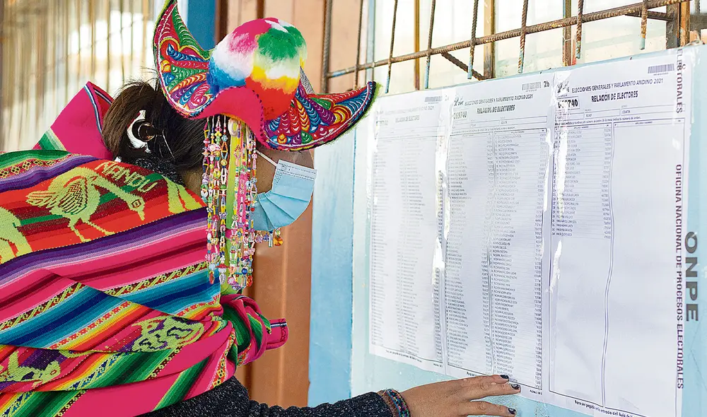 El dato. Los recursos de nulidad de mesas de sufragio de Fuerza Popular apuntan a anular el derecho al voto de miles de ciudadanos de las zonas rurales de la sierra peruana. Foto: AFP