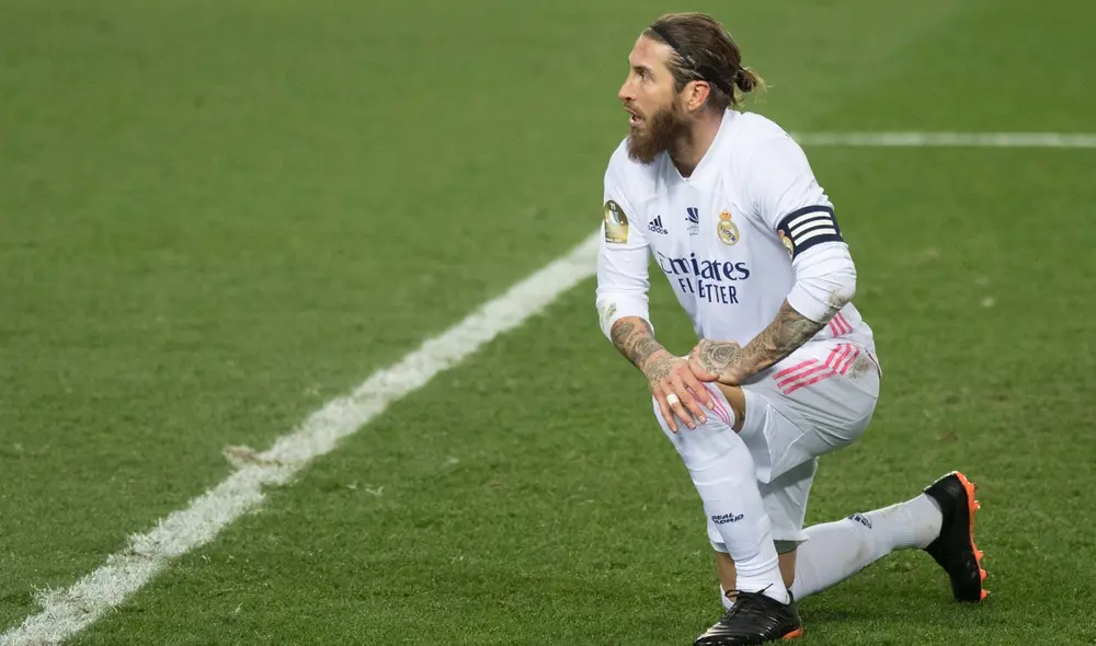 Futbolista de 35 años agradeció a su familia, club, directivos e hinchas. Foto: AFP Futbolista de 35 años agradeció a su familia, club, directivos e hinchas. Foto: AFP