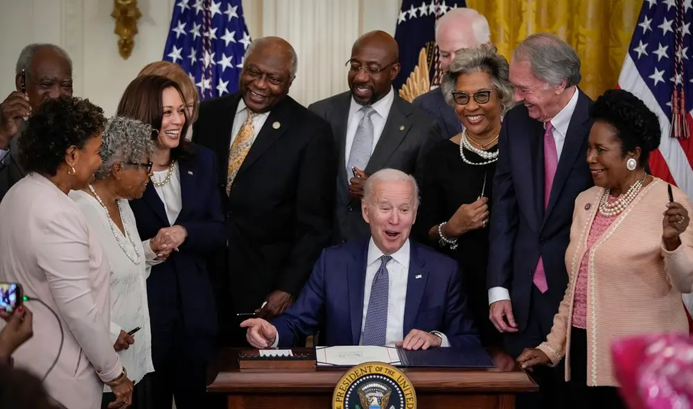 “Las grandes naciones no ignoran sus momentos más dolorosos, no ignoran esos momentos del pasado", expresó el presidente estadounidense. Foto: AFP