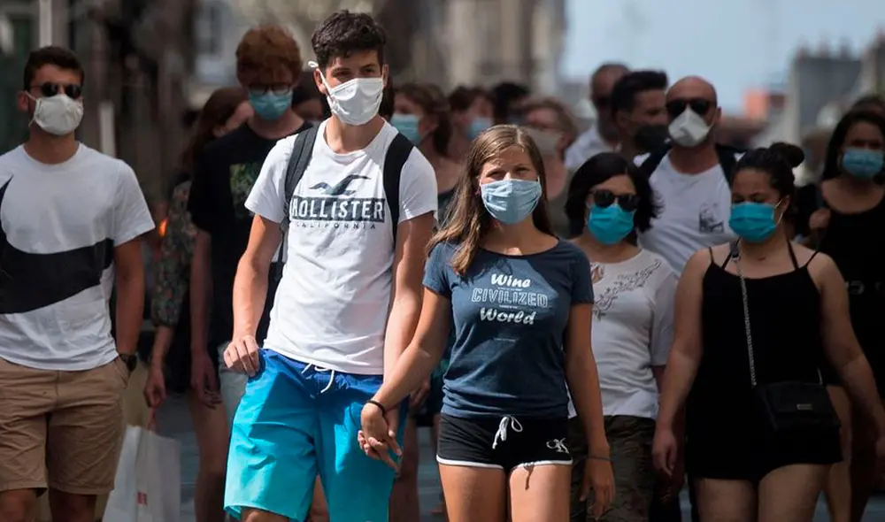 La eliminación del uso obligatorio de la mascarilla se decidirá el jueves 24 de junio en un Consejo de Ministros extraordinario. Foto: AFP