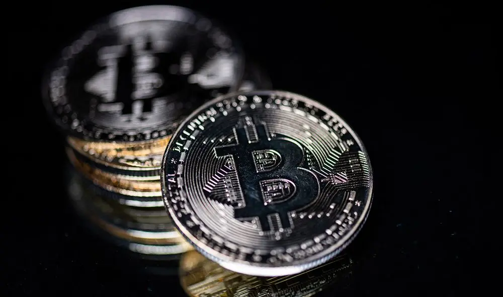 Varios países intentan lanzar su propia moneda virtual. Foto: AFP