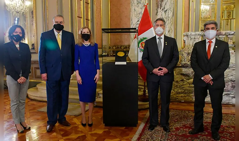 El presidente Francisco Sagasti asistió a la ceremonia de entrega. Foto: Embajada de Estados Unidos