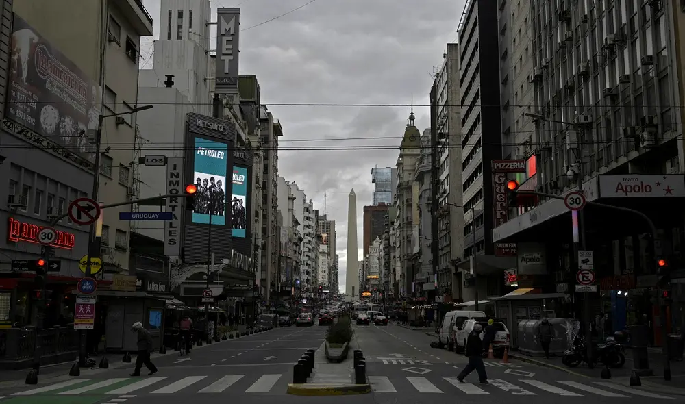 El ministro de Ciencia, Tecnología e Innovación de Argentina no descarta que la posibilidad de alcanzar la inmunidad de rebaño es algo que está “bastante cerca”. Foto: Juan Mabromata / AFP