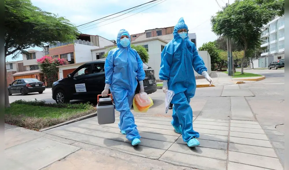 El Vacuna móvil está conformado por 50 brigadas. Foto: EsSalud