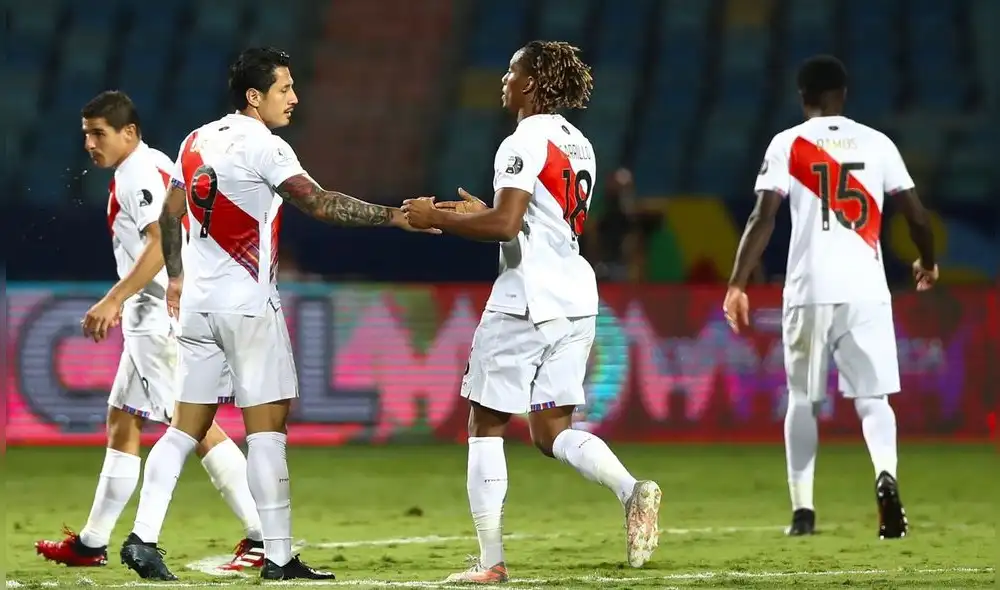 Gianluca Lapadula asistió a Carrillo y este marcó el segundo gol de Perú. Foto: Selección Peruana